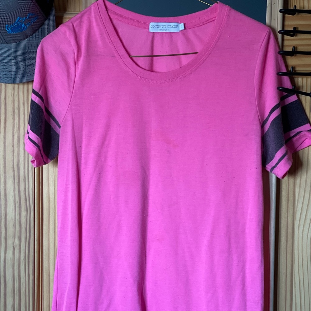 Pink T shirt